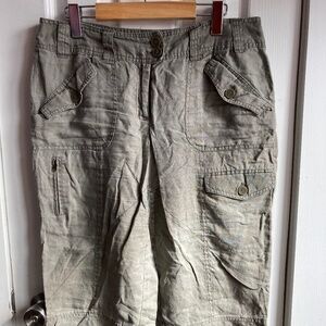 Dalia Collection capri size 10